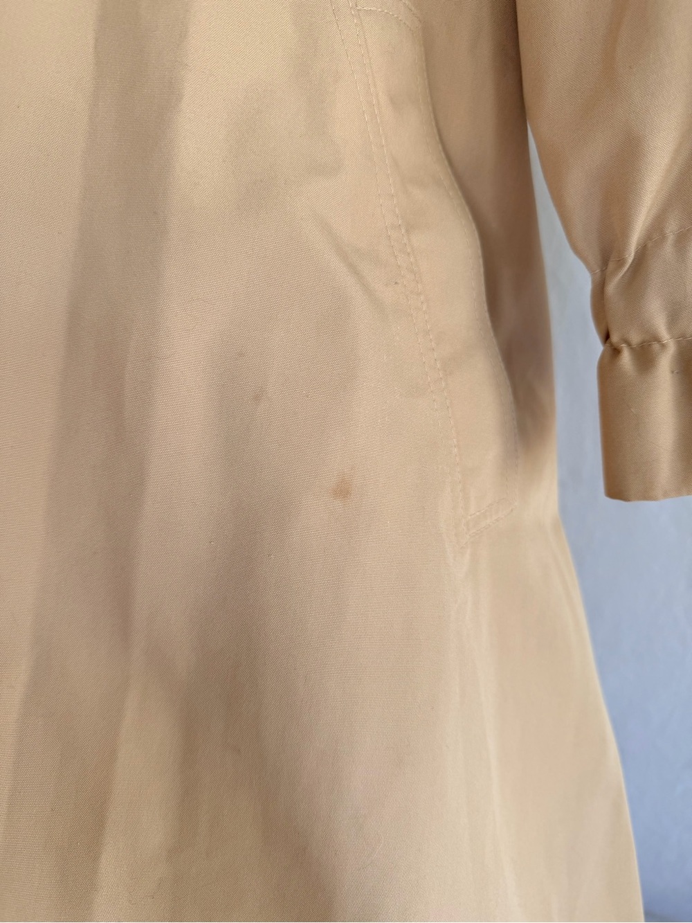 Vintage 1970’s Trench Coat - Picture 4 of 5